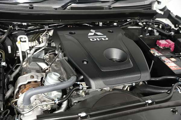 2022 Mitsubishi Pajero Sport GLS QF