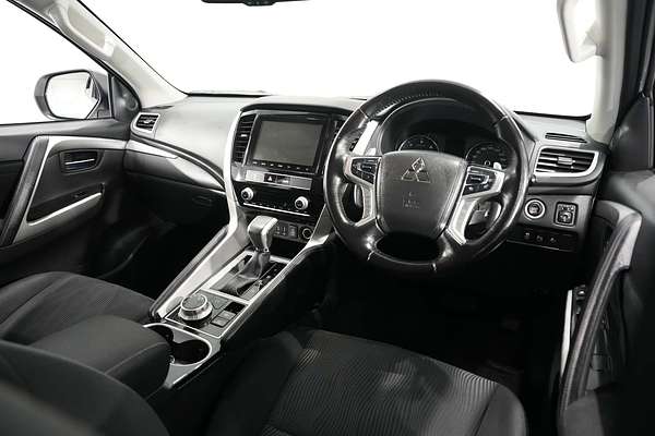 2022 Mitsubishi Pajero Sport GLS QF