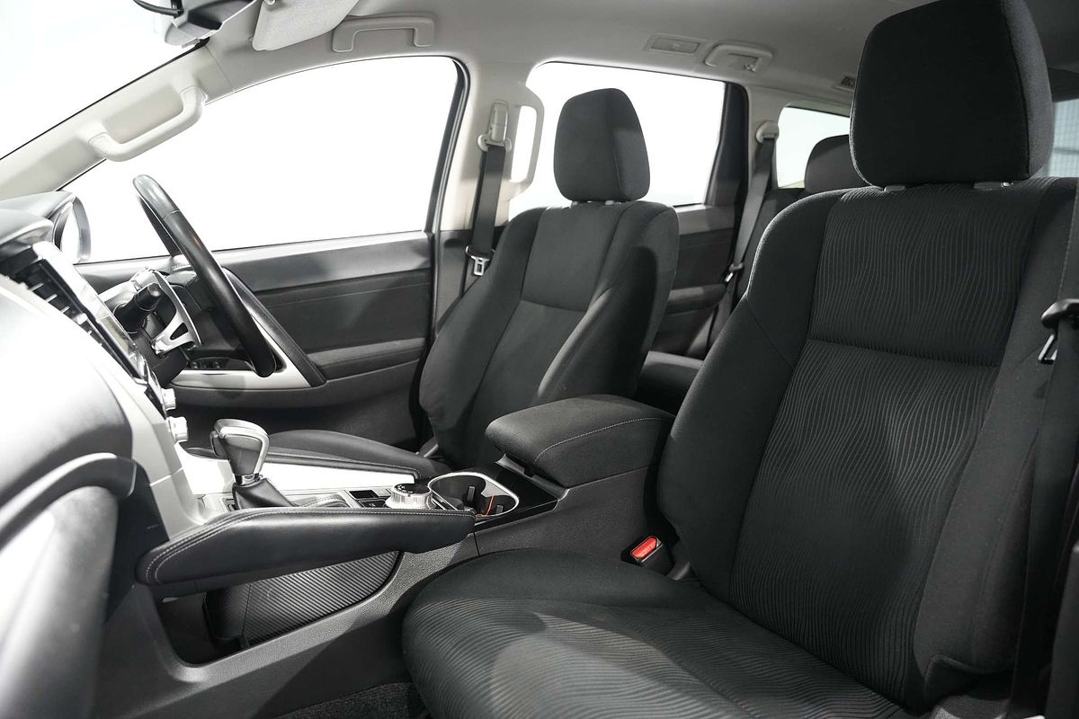 2022 Mitsubishi Pajero Sport GLS QF