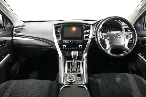 2022 Mitsubishi Pajero Sport GLS QF