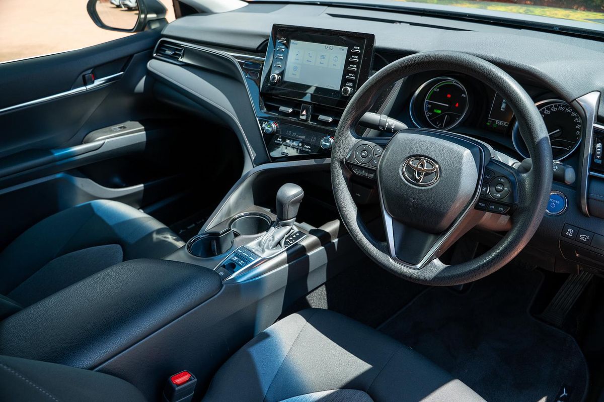 2024 Toyota Camry Ascent AXVH70R