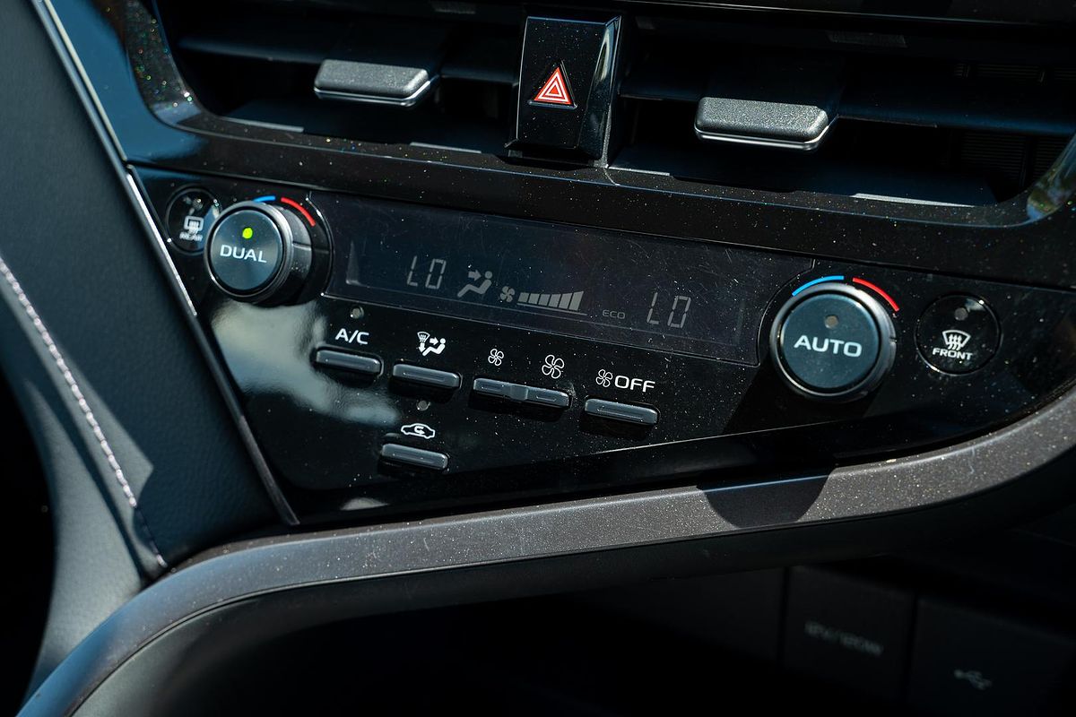 2024 Toyota Camry Ascent AXVH70R