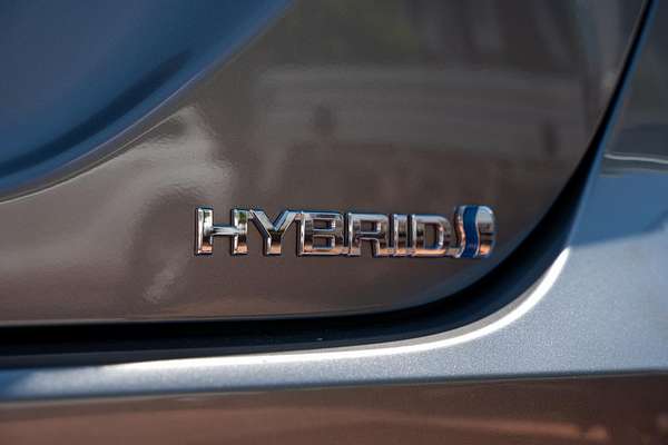 2024 Toyota Camry Ascent AXVH70R