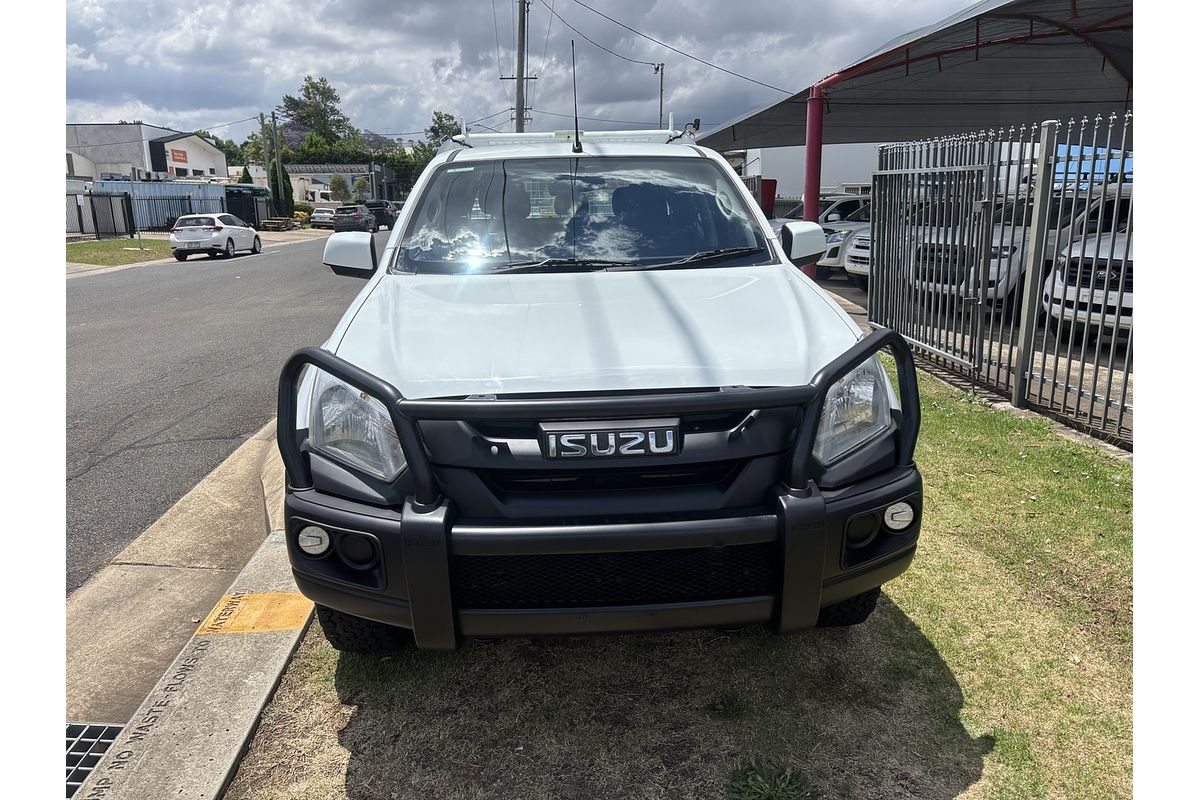 2019 Isuzu D-MAX SX 4X4