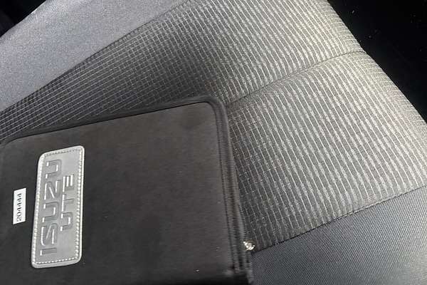 2019 Isuzu D-MAX SX 4X4