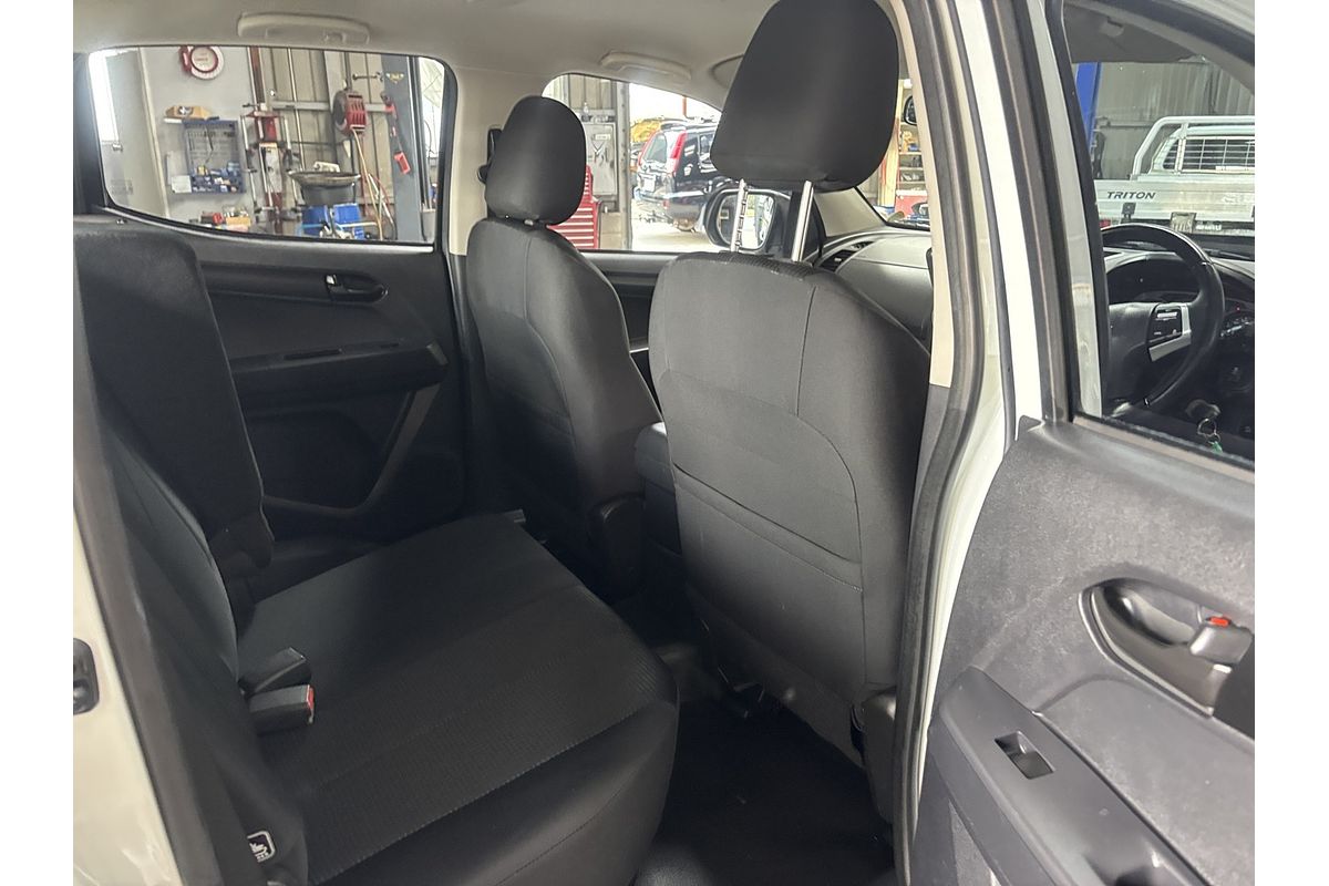 2019 Isuzu D-MAX SX 4X4