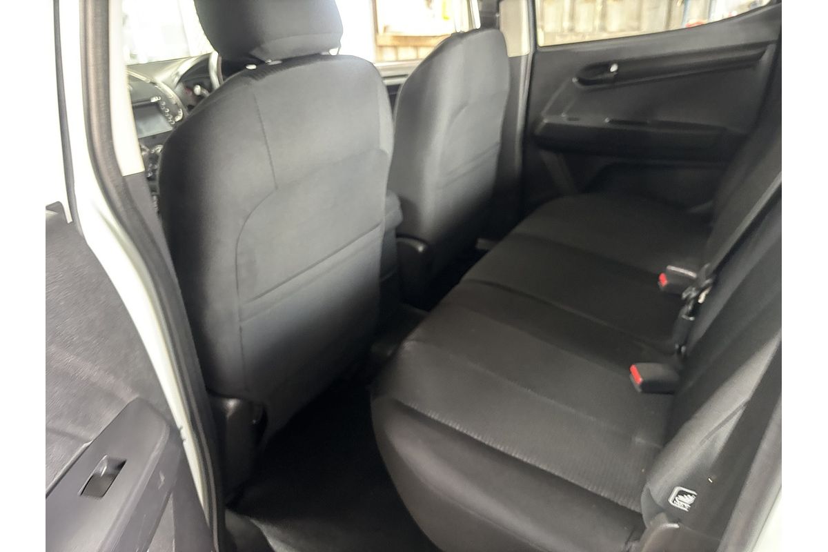 2019 Isuzu D-MAX SX 4X4