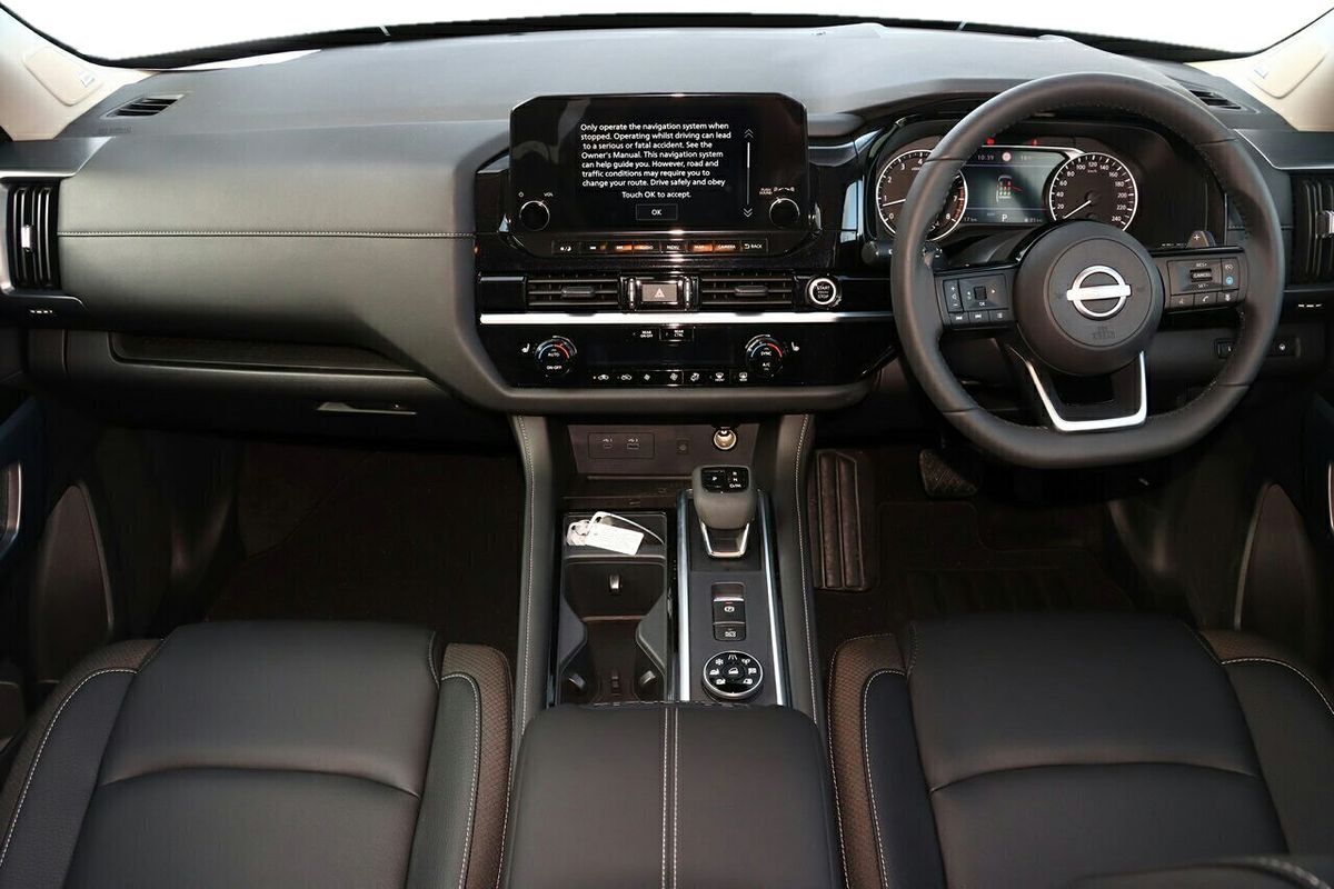 2024 Nissan Pathfinder Ti R53