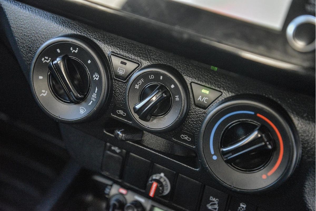 2021 Toyota Hilux SR GUN126R 4X4