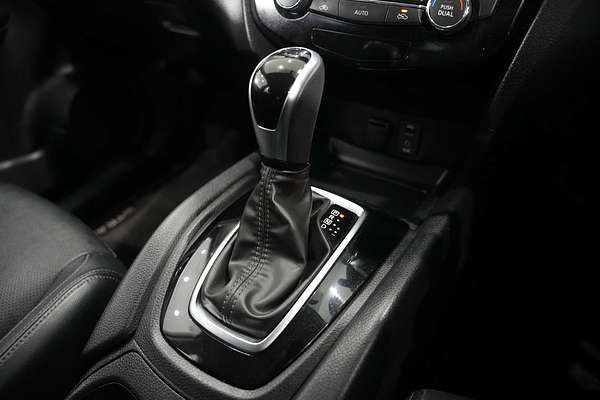 2020 Nissan X-TRAIL ST-L T32 Series II