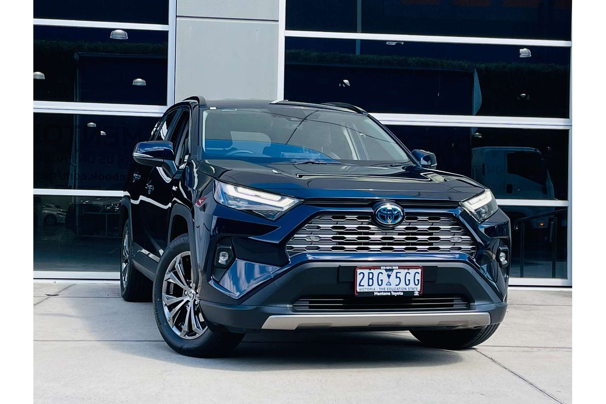 2024 Toyota RAV4 GXL AXAH54R