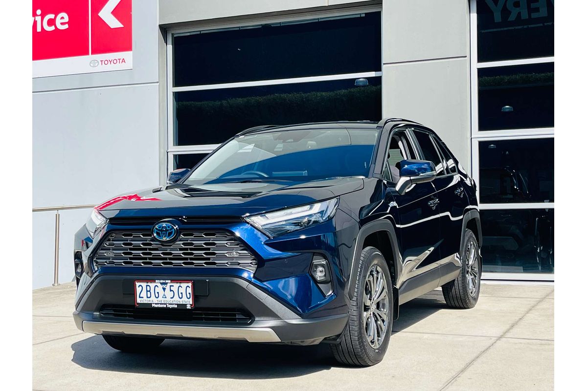 2024 Toyota RAV4 GXL AXAH54R