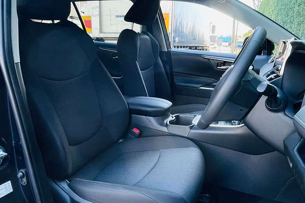 2024 Toyota RAV4 GXL AXAH54R