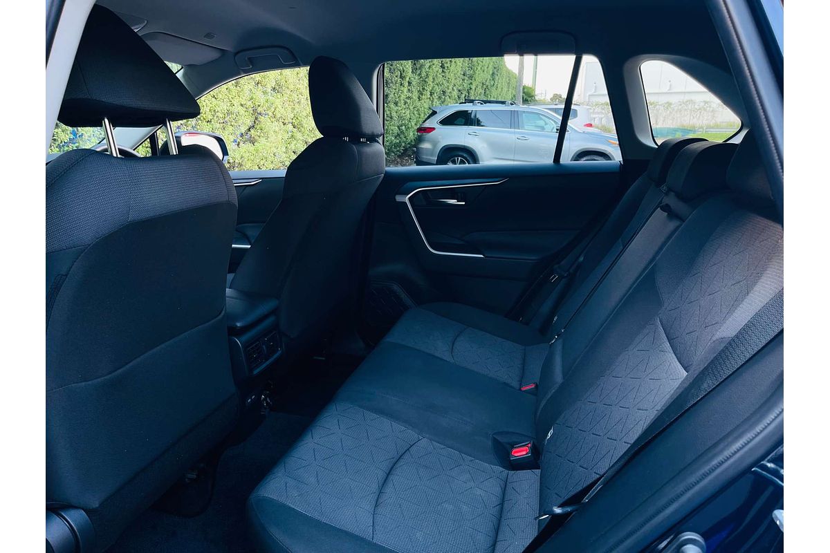 2024 Toyota RAV4 GXL AXAH54R