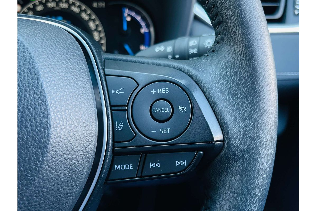 2024 Toyota RAV4 GXL AXAH54R