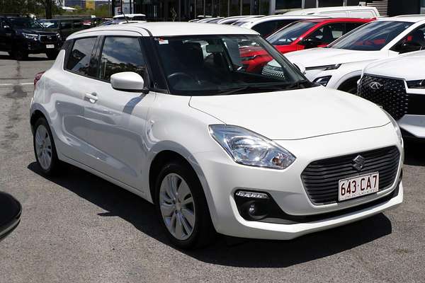 2017 Suzuki Swift GL Navigator FZ