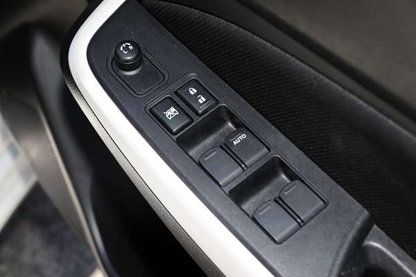 2017 Suzuki Swift GL Navigator FZ