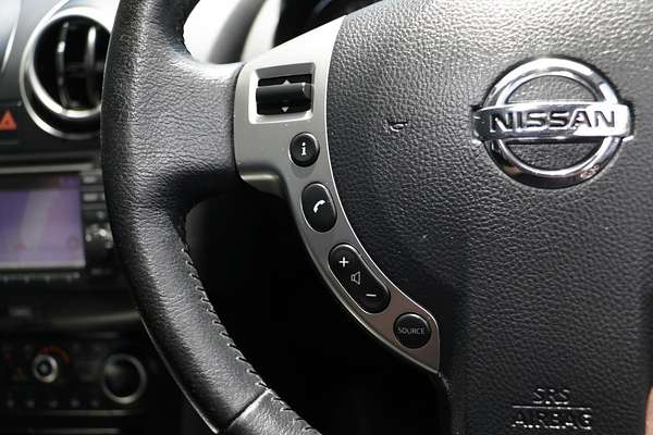 2013 Nissan Dualis Ti-L J10 Series 4