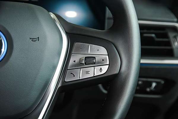 2024 BMW i4 eDrive35 G26