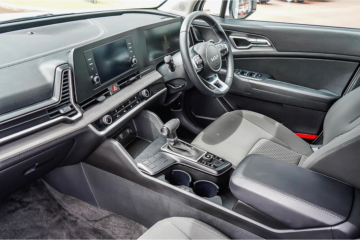 2024 Kia Sportage S NQ5