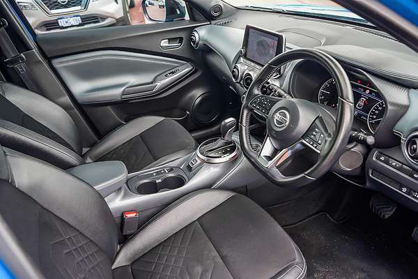 2020 Nissan JUKE ST-L F16