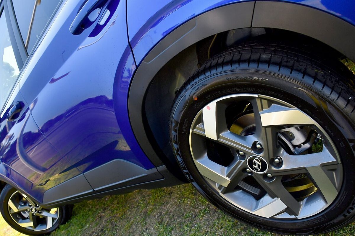 2025 Hyundai Venue Elite QX.V5