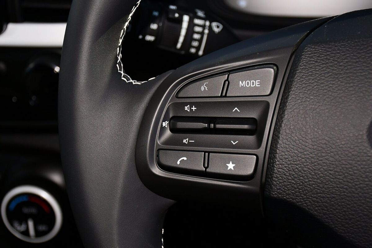 2025 Hyundai Venue Elite QX.V5