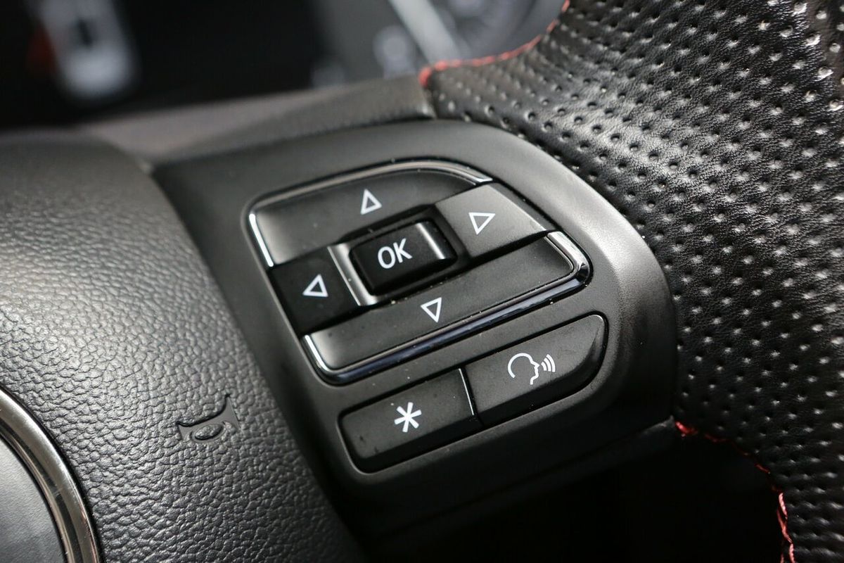 2024 MG HS Vibe SAS23