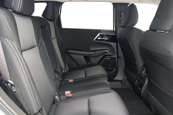 2025 Mitsubishi Outlander LS ZM