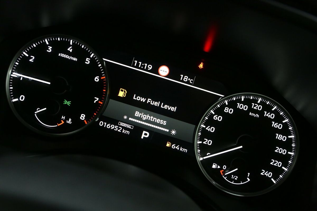 2023 Mitsubishi Outlander LS Black Edition ZM