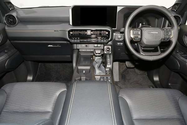 2025 Toyota Landcruiser Prado Altitude GDJ251R