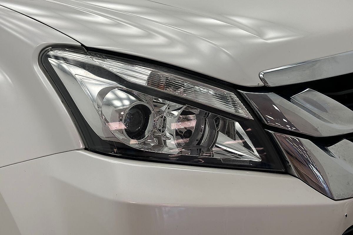 2015 Isuzu MU-X LS-U