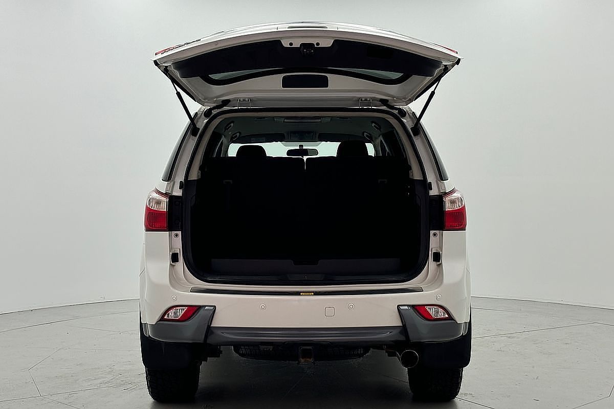 2015 Isuzu MU-X LS-U