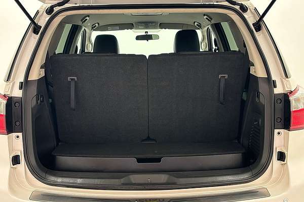 2015 Isuzu MU-X LS-U