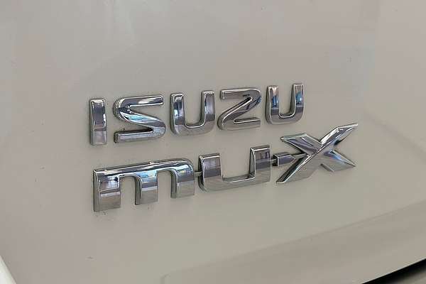 2015 Isuzu MU-X LS-U