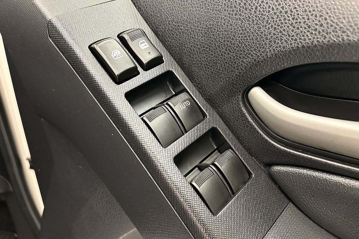 2015 Isuzu MU-X LS-U