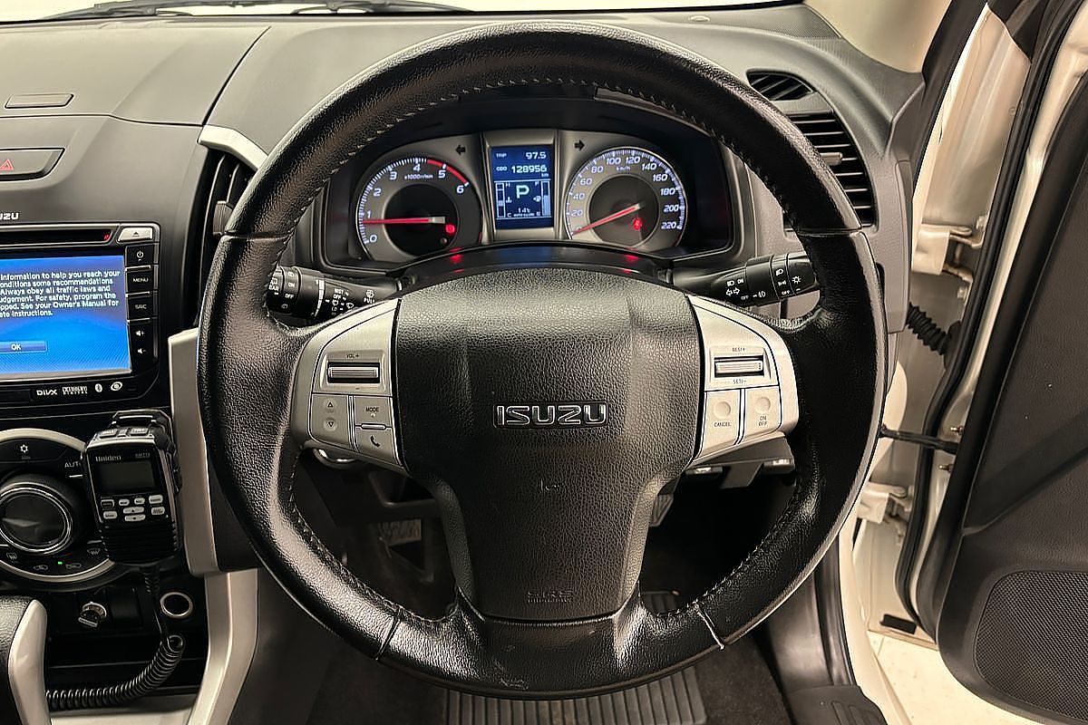 2015 Isuzu MU-X LS-U