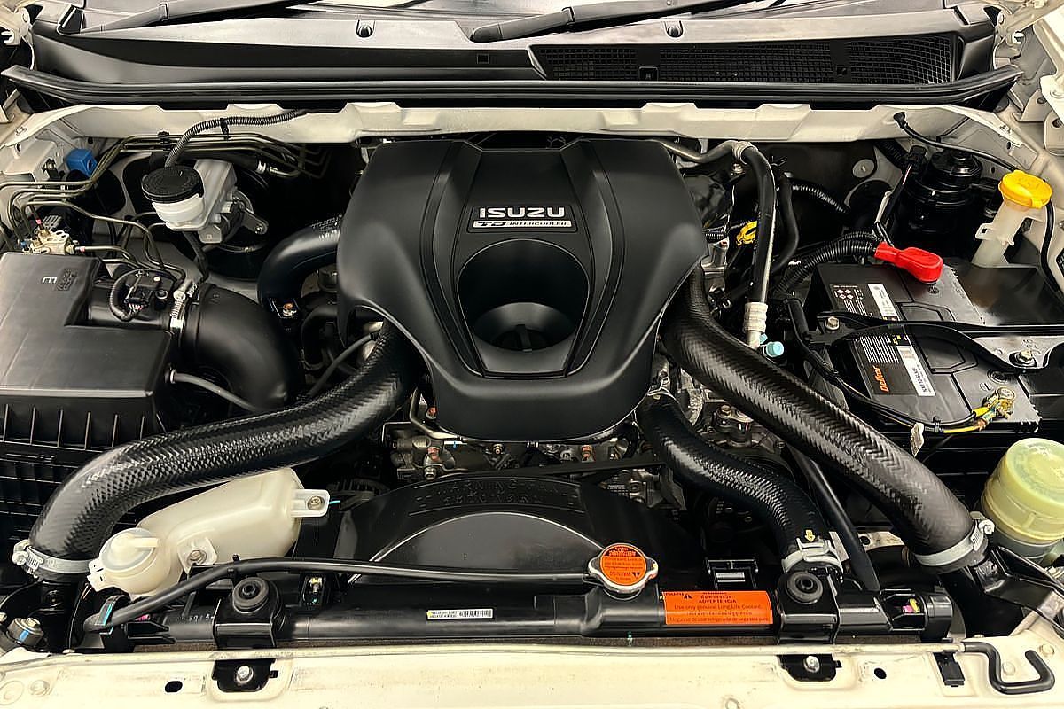 2015 Isuzu MU-X LS-U