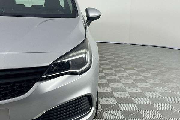 2017 Holden Astra R BK