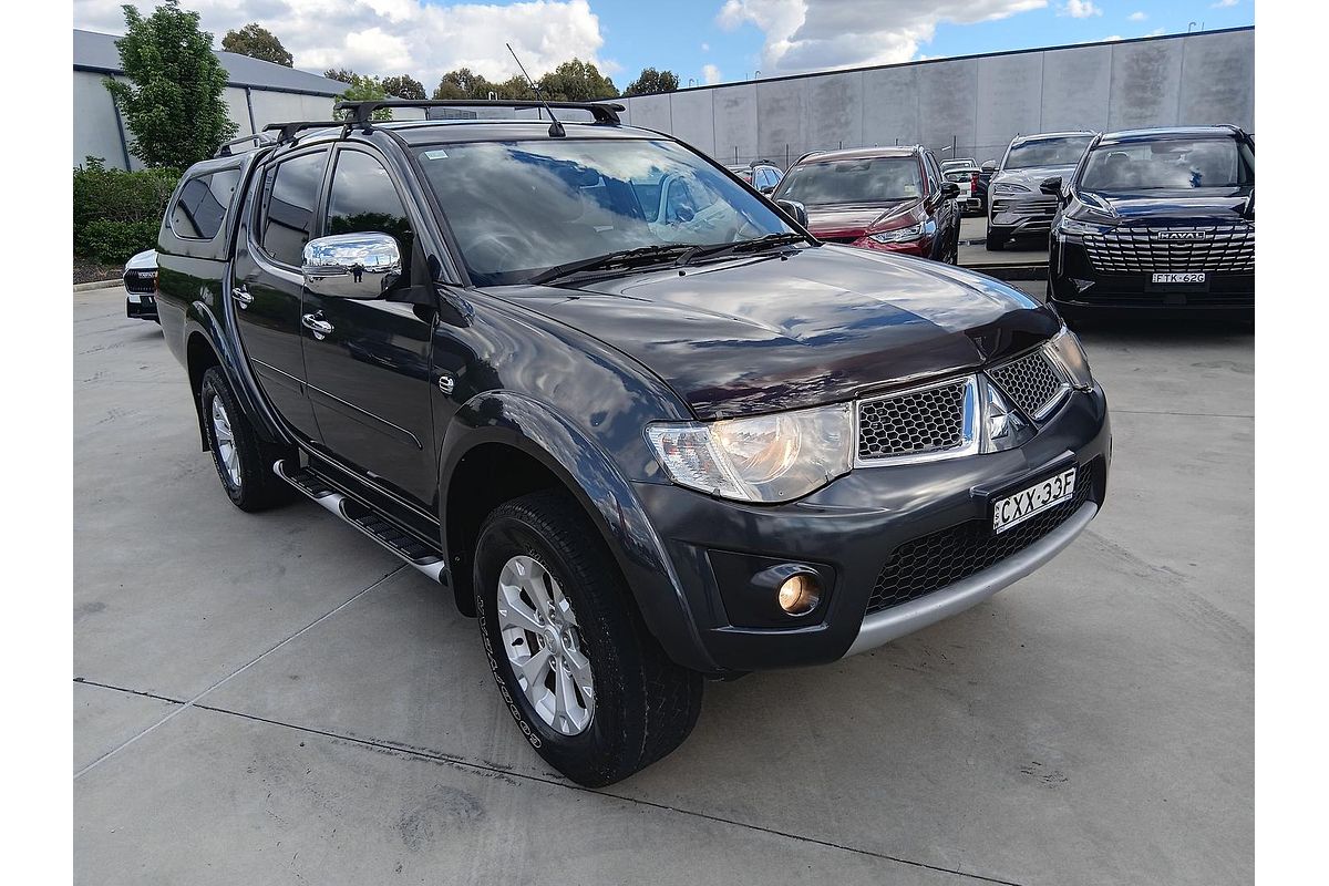 2015 Mitsubishi Triton GLX-R MN 4X4