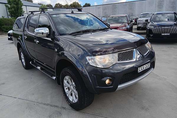 2015 Mitsubishi Triton GLX-R MN 4X4