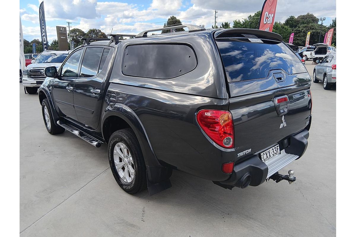 2015 Mitsubishi Triton GLX-R MN 4X4