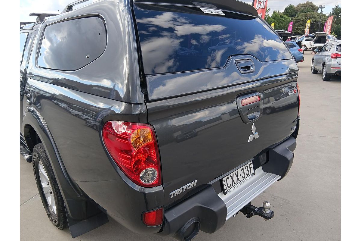 2015 Mitsubishi Triton GLX-R MN 4X4