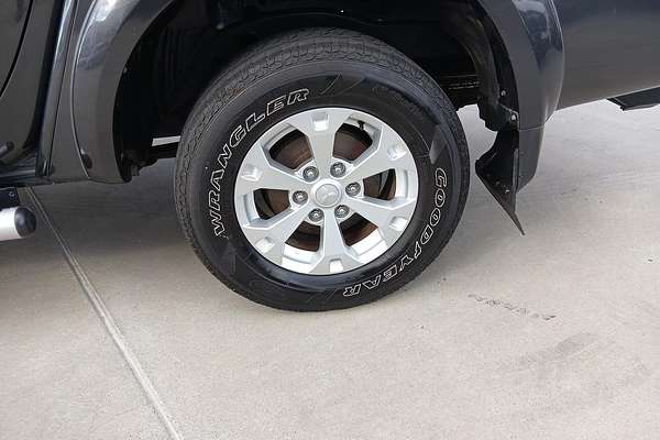 2015 Mitsubishi Triton GLX-R MN 4X4