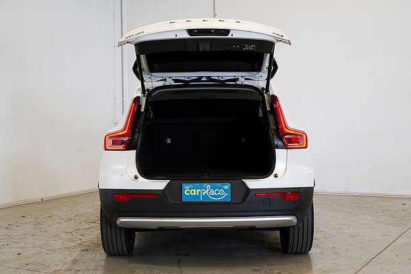 2020 Volvo XC40 T4 Inscription