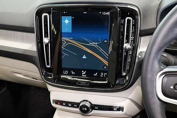 2020 Volvo XC40 T4 Inscription