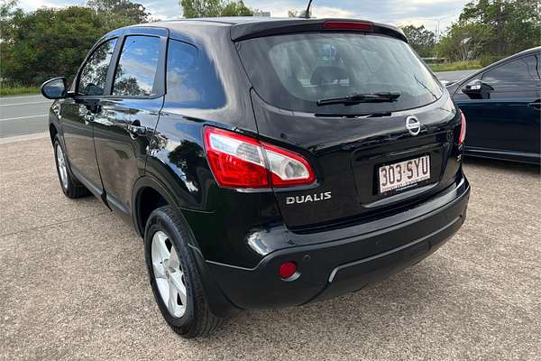 2013 Nissan Dualis ST J10W Series 3