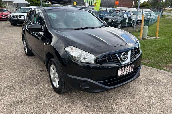 2013 Nissan Dualis ST J10W Series 3