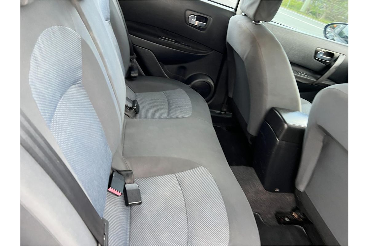 2013 Nissan Dualis ST J10W Series 3