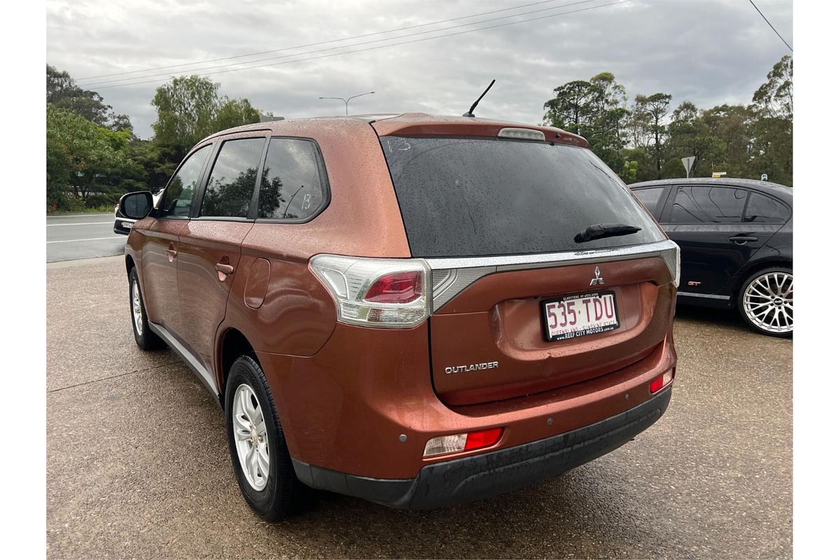 2013 Mitsubishi Outlander LS ZJ